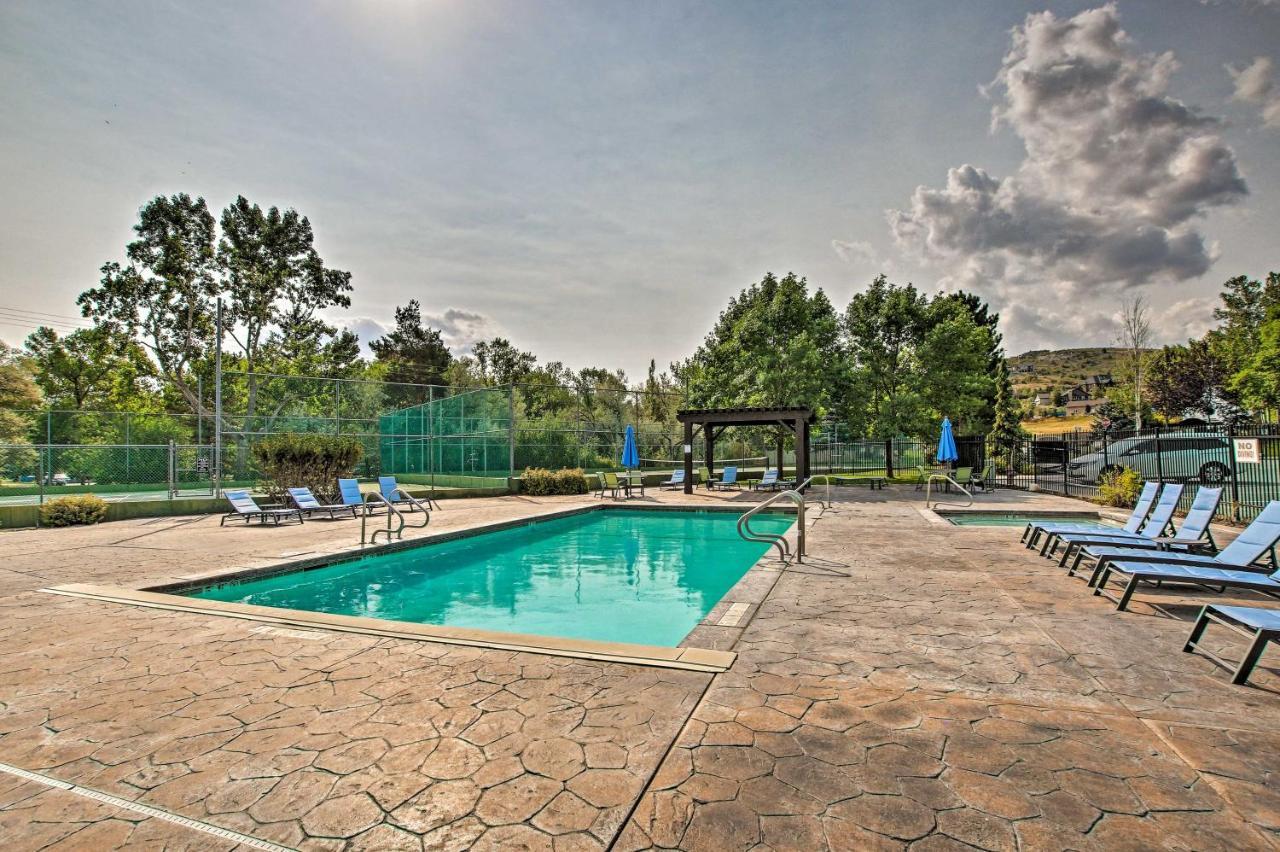 High-End Huntsville Condo With Private Hot Tub! Extérieur photo
